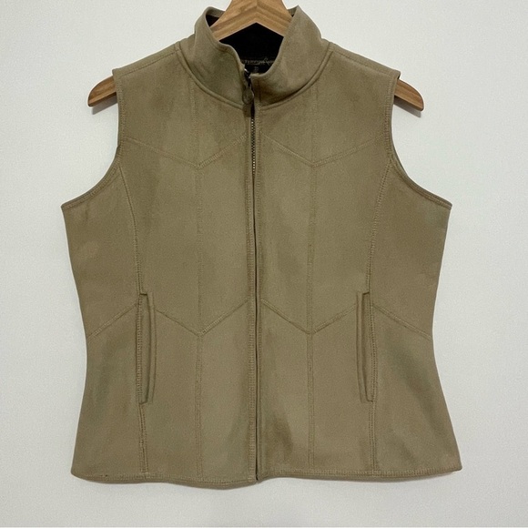 Outback Trading Co. Jackets & Blazers - Outback Trading Company Women's Tan Microsuede Vest Size Small